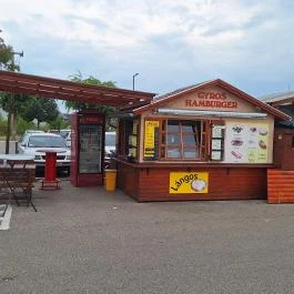 Parkolós büfé Tapolca - Külső kép
