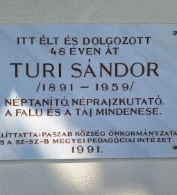 Paszabi Szőttes Népművészeti Ház