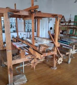 Paszabi Szőttes Népművészeti Ház