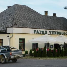 Patkó Vendéglő & Pizzéria Zirc - Külső kép