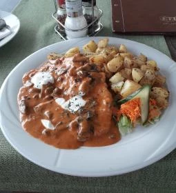 Patkó Vendéglő & Pizzéria