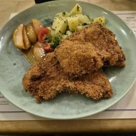 Paulaner Sörház - MOM Park, Budapest - Étel/ital