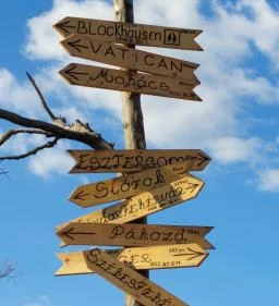 Pázmándi kerékpáros pihenő