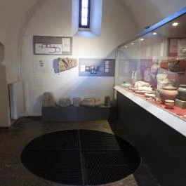 Pécsváradi Vár Pécsvárad - Belső