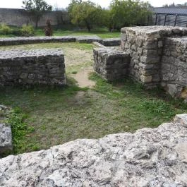 Pécsváradi Vár Pécsvárad - Külső kép