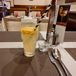 Pekáry Kastély Étterem, Pécel - Étel/ital