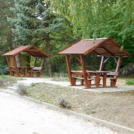 Péliföldszentkereszt Szalézi Rendház Bajót - Külső kép