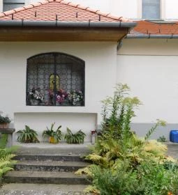 Péliföldszentkereszt Szalézi Rendház