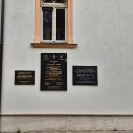 Pesthidegkút-Ófalu Sarlós Boldogasszony templom Budapest - Külső kép