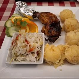 Pesti Sörcsarnok Budapest - Étel/ital