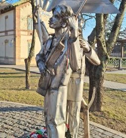 Pesti srácok szobor