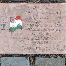 Pesti srácok szobor Maglód - Egyéb