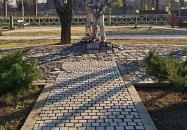 Pesti srácok szobor Maglód