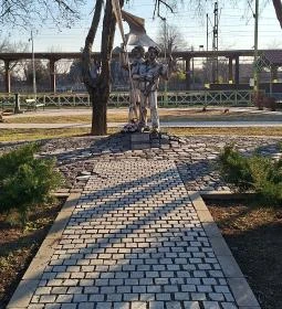 Pesti srácok szobor