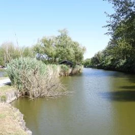 Péteri Horgásztó & Pihenőpark Péteri - Külső kép