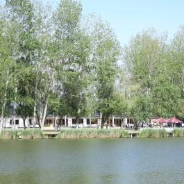 Péteri Horgásztó & Pihenőpark Péteri - Külső kép