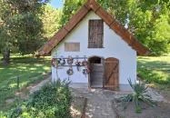 Petőfi Sándor Emlékméhes Kölesd - Borjád