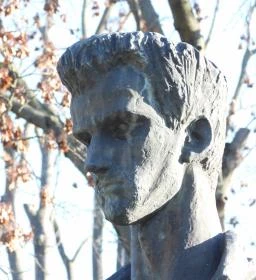 Petőfi Sándor szobra