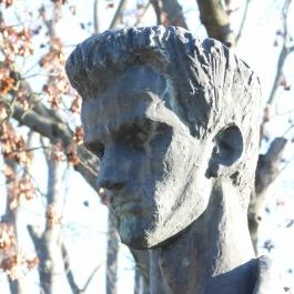 Petőfi Sándor szobra Győr - Egyéb