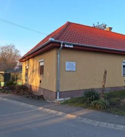 Petőfi Szülei emlékhely