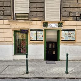 PHO 2000s Budapest - Külső kép