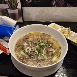 PHO 2000s Budapest - Étel/ital