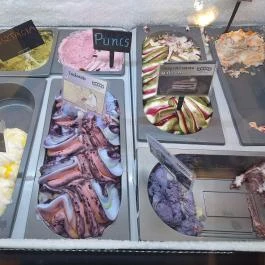 Piazza di Francesco Kávéház-Cukrászda, Budapest - Étel/ital