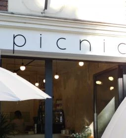 Picnic Kávézó