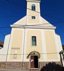 Pilisszántói Páduai Szent Antal-templom