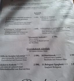 Pincekert Vendéglő