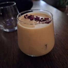 Pingrumba Budapest - Étel/ital