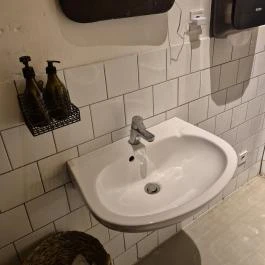 Pingrumba Budapest - Mosdó