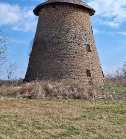 Piroska-féle szélmalom