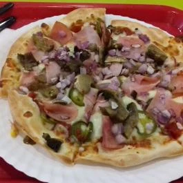 Pizza Hut - Auchan Budaörs Budaörs - Étel/ital