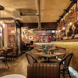 Pizza Pasta Buona Sera, Sajószentpéter - Belső