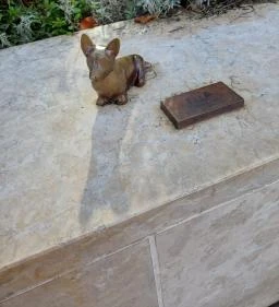 Plank Antal: Corgi miniszobor