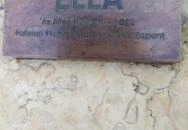 Plank Antal: Corgi miniszobor Budapest