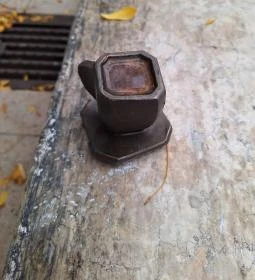 Plank Antal miniszobrai az Allee környékén