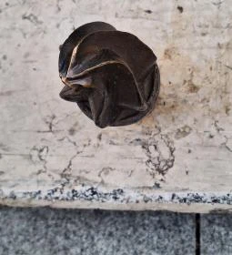 Plank Antal miniszobrai az Allee környékén