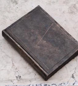 Plank Antal miniszobrai az Allee környékén