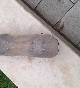 Plank Antal miniszobrai az Allee környékén