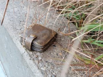 Plank Antal: pénztárca miniszobor Budapest