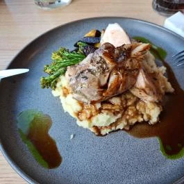 Pódium Budapest - Étel/ital