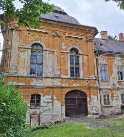 Podmaniczky-kastély