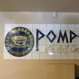 Pompeii Latte Art Caffe - Mester utca Budapest - Belső