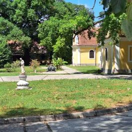 Pongrácz Kastély Csombárd - Külső kép