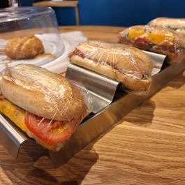 Pont.Itt.Cafe Budapest - Étel/ital