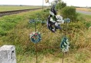 Pörbölyi Tragédia Emlékműve Alsónyék