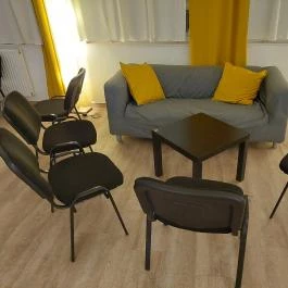 PostART Kulturális Színtér & Kávézó Budaörs - Belső