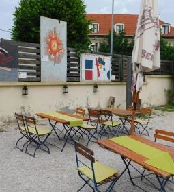 PostART Kulturális Színtér & Kávézó